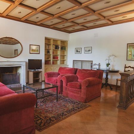 Casale Barbi Villa เวลเลตริ ภายนอก รูปภาพ