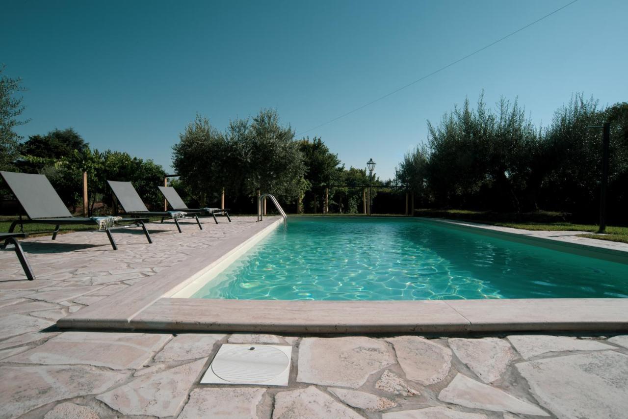 Casale Barbi Villa เวลเลตริ ภายนอก รูปภาพ