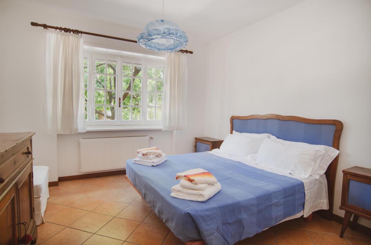 Casale Barbi Villa เวลเลตริ ภายนอก รูปภาพ