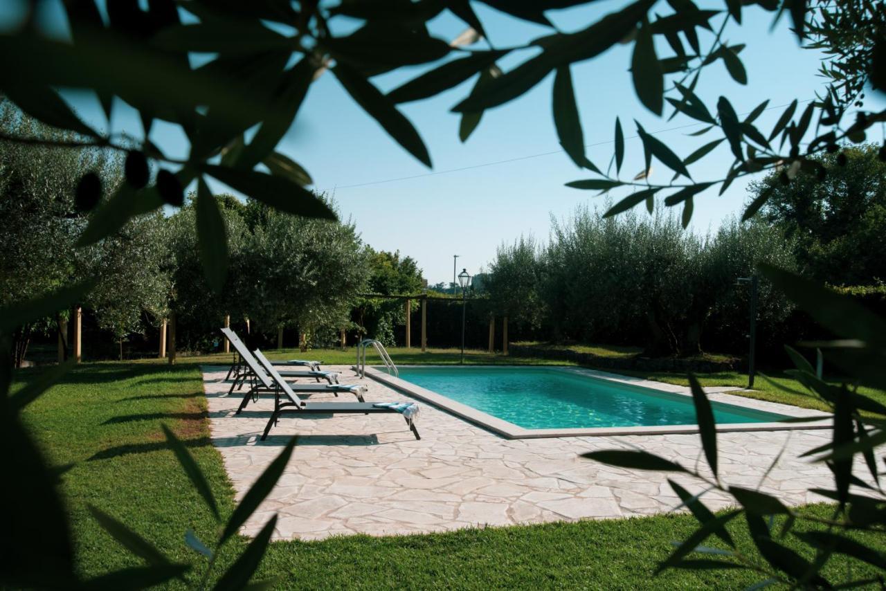 Casale Barbi Villa เวลเลตริ ภายนอก รูปภาพ